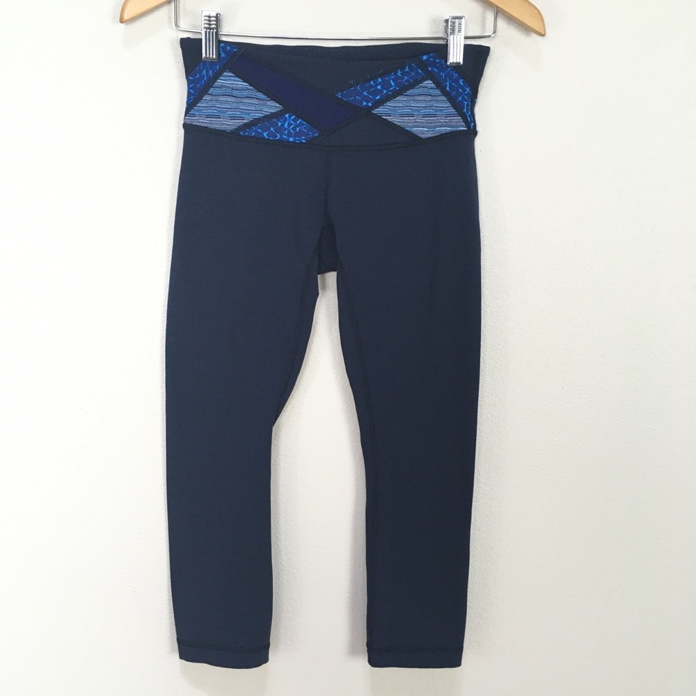 Lululemon WU Quilted Crop Leggings Inkwell Blue Women’s Sz 4